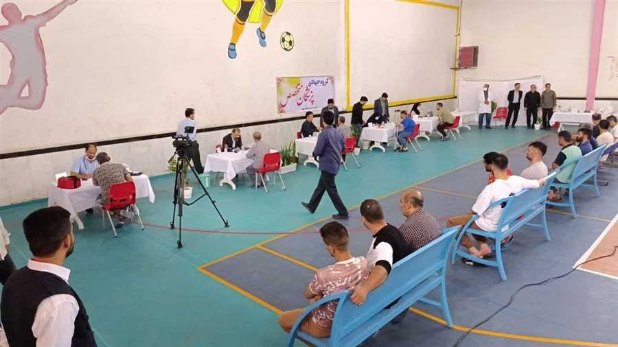 ویزیت رایگان زندانیان قائم‌شهر 