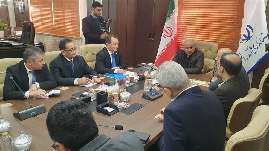 گسترش دیپلماسی اقتصادی با برداشتن موانع بانکی 